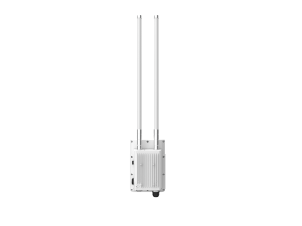 milesight-ug67-lorawan-gateway-back Milesight UG67 Outdoor LoRaWAN Gateway